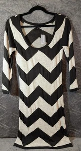 Wet Seal Juniors Medium Black/White Chevron Midi Sweater Dress 3/4 Sleeves - Picture 1 of 6