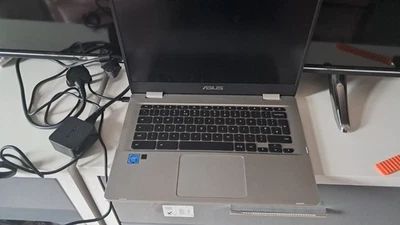 Laptop Google Crome - Image 1 of 3