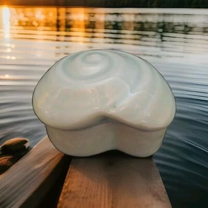 Mint Green Ceramic Seashell Shaped Vanity Trinket Box With Lid - Picture 1 of 7