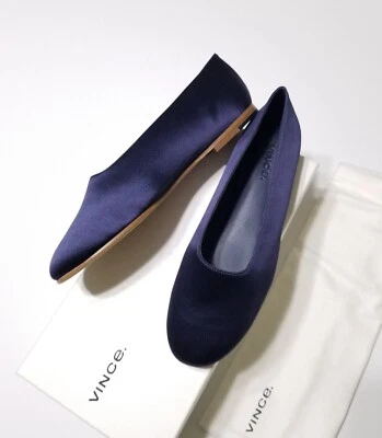 Nuevo en caja Vince Maxwell Ballet Italiano Satinado Plano en Azul Marino Talla 5.5, 6 $225 Foto 1 de 4
