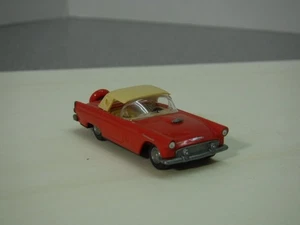 Ford Thunderbird Convertible (1957-1958), rot, Dach geschl., Praline', H0 1:87 - Bild 1 von 4