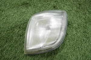 TOYOTA Hilux Surf 185 Corner Lamp Left RZN180W RZN185W VZN180W VZN185W KZN185G - Picture 1 of 20