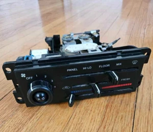 1991 - 1995 Ford Escort OEM Temperature Climate Control Module AC Heater Recirc - Picture 1 of 4