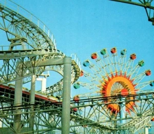 Expo Land Daedalasaurus Theater Garden Japan World Expo 1970 Vintage Postcard - Picture 1 of 4