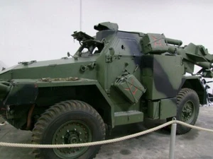 1/72 British Post War FV1620 Humber Hornet. Resina dipinta. 2700 modelli in offerta - Foto 1 di 3