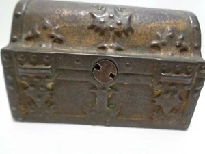 Cast Iron Pirate Treasure Chest Still Coin Bank Small Size - Picture 1 of 12
