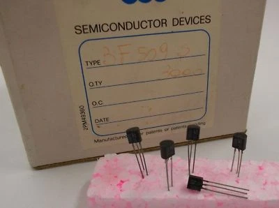 20 Stück / 20 pieces BF509S = BF914 PNP TRAN. 800MHz VHF-V 35V 30mA 0.30W NEW - Bild 1 von 4