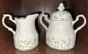 J&G Meakin Sterling Colonial Forget Me Not Creamer & Sugar Bowl Green - Picture 1 of 9