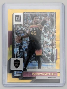 2022 Panini Donruss Basketball 111 Donovan Mitchell Gold /10 - Bild 1 von 4