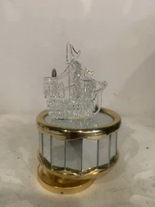 Vintage Maritim Schiff mundgeblasene Glas Spieluhr verspiegelt drehbar "Love Story" Neu im Karton selten - Bild 1 von 21