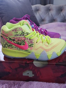 kyrie 4 size 5