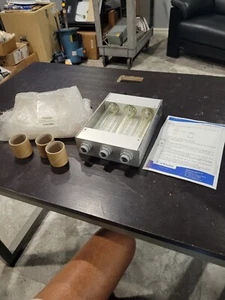 KYTOLA VE3A-DM40 HYDRAULIKÖL VARIABLER FLÄCHENDURCHFLUSSMESSER VE3ADM40 NEU $ 199 - Bild 1 von 9