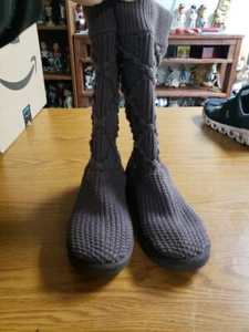 UGG Classic Argyle Knit Women Size 7 Tall Brown Cardy Sweater Boot Sherpa Insole - Picture 1 of 6