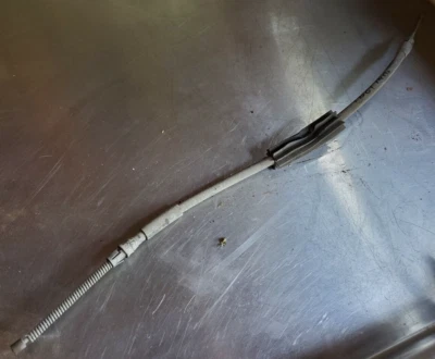 2000-2005 Cadillac Deville аварийный стояночный тормоз один кабель задний б/у изготовитель оборудования - Изображение 1 из 4