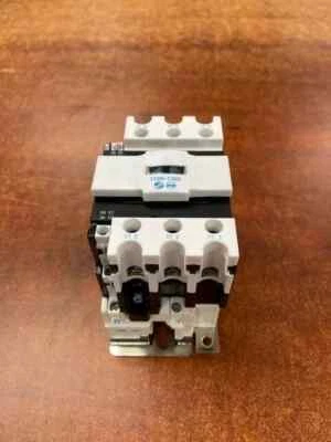 GSC1-6511 CONTACTOR DE 3 POLOS TIANSHUI (LC1-D6511) -1 Nº/1 NC AUX CONTACT-UL LISTADO Foto 1 de 4