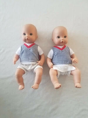 Muñecas gemelas Gotz Boy de colección RARAS 11" CON SOPORTES Y ACCESORIOS Foto 1 de 4