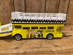 NEW PEANUTS GANG YELLOW DIECAST TOUR BUS 5-1/2" Long. Pull back action - Picture 1 of 6