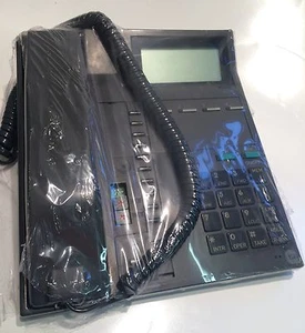 Plessey / GPT (Nitsuko) DX-P4TXD Desk Phone Terminals with display fd4s18 - Picture 1 of 1
