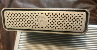 G-Technology G-Drive Mobile USB-C 4TB External USB 3.1 Portable HD 0G05666 - Image 1 of 4