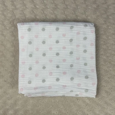 Manta Swaddle Designs Rosa Gris Lunares Corazones Bebé Muselina Blanca Foto 1 de 4