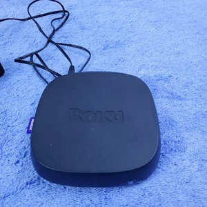 Roku Ultra 4802X 4K UHD Streaming Media Player mit Netzkabel  - Bild 1 von 11