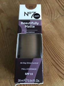 Base No7 Boots Beautifully Matte SPF15 Deeply Bronze 28 ml Fórmula Original - Imagen 1 de 5