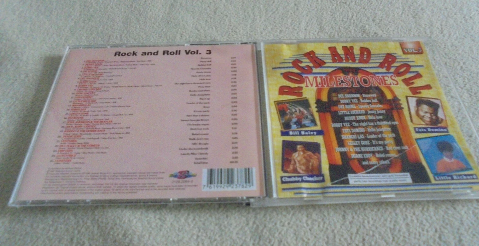 CD Rock and Roll Vol.3 25.Tracks Pat Boone Little Richard Fats Domino Bill Haley - Bild 1 von 1