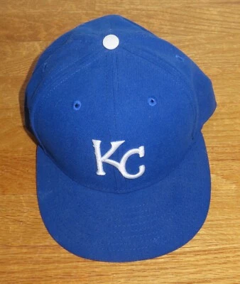 New Era KANSAS CITY ROYALS (Size 7 1/8) On-Field Cap GEORGE BRETT - Image 1 of 3