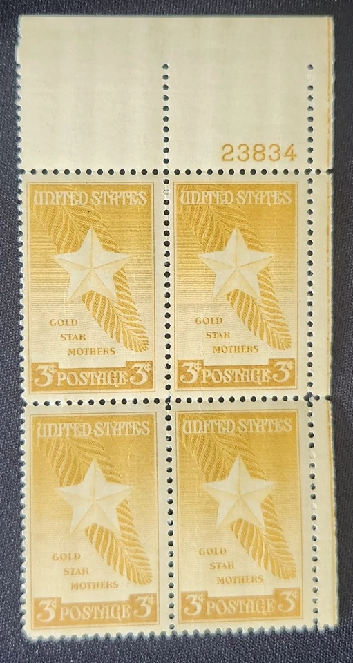 US Scott 969 - Gold Star Mothers - MNH - 1948 Issue - Plate Block of 4 - Image 1 of 1