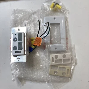 Emerson SW605 (icludes 3 Faceplates) - Picture 1 of 3
