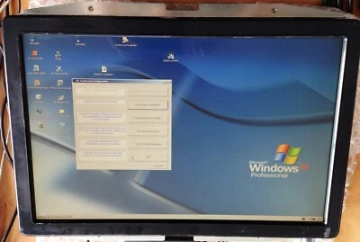 Touch Screen Monitor ELO ET2239L-8CAA-1-DG 56 cm (22 Zoll) 16:10 LCD USB  - Bild 1 von 4