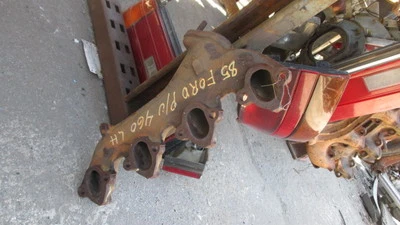 Coletor de escape esquerdo Ford F-Series F-250 F-350 1985 usado  - Imagem 1 de 4