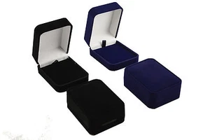 Luxury Faux Velvet Pendant/Drop Box Jewellery Display Storage Chain Gift Box - Picture 1 of 6