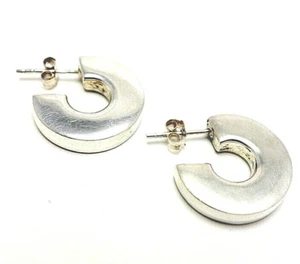 187. schöne s.OLIVER Ohrstecker Creolen Ohrringe Ohrschmuck rund 925er Silber - Bild 1 von 4