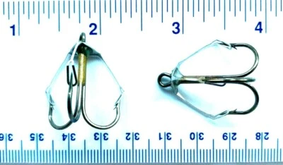 12 (2 packs of 6) Matzuo Bronze Weedless Treble Hooks size 2 390021-2