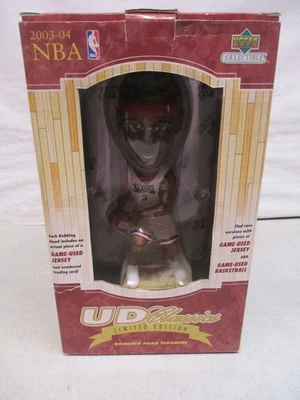 Bobblehead Allen Iverson Upper Deck UD Classics 2003-04 Foto 1 de 2