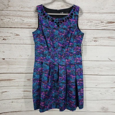 Leslie Fay New Women's Floral Pleated Detail Embellished Sleeveless Dress 16 - Image 1 of 4