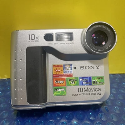 Sony Mavica MVC FD75 0.4MP Floppy Disk Digital Camera, Tested Working No Battery - Image 1 of 4