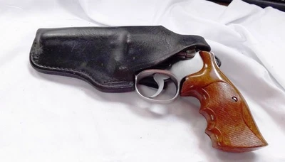 G&G Federal Man Holster Left Hand Black 4 in Revolver Gould & Goodrich G-VG - Image 1 of 4