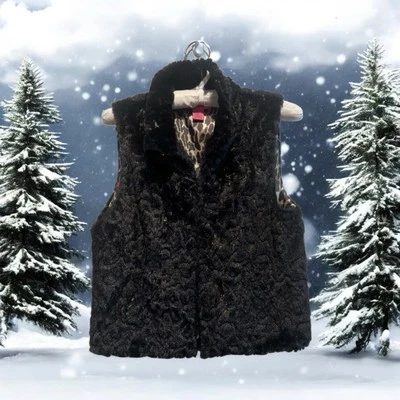 Betsey Johnson Womens Faux Fur Vest Women’s Black Lined Jacket Pockets Sz Medium - Image 1 of 4