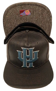 Zephyr NCAA Hawaii Warriors “Brown Dynasty" 5 Panel Flat Bill SnapBack Hat NWT - Picture 1 of 7