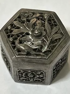 Antique Sterling Chinese Small Signed Box - Picture 1 of 14