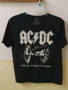 AC/DC T-SHIRT “FOR THOSE ABOUT TO ROCK" LOGO SIZE XL BLACK PREOWNED - Picture 1 of 3