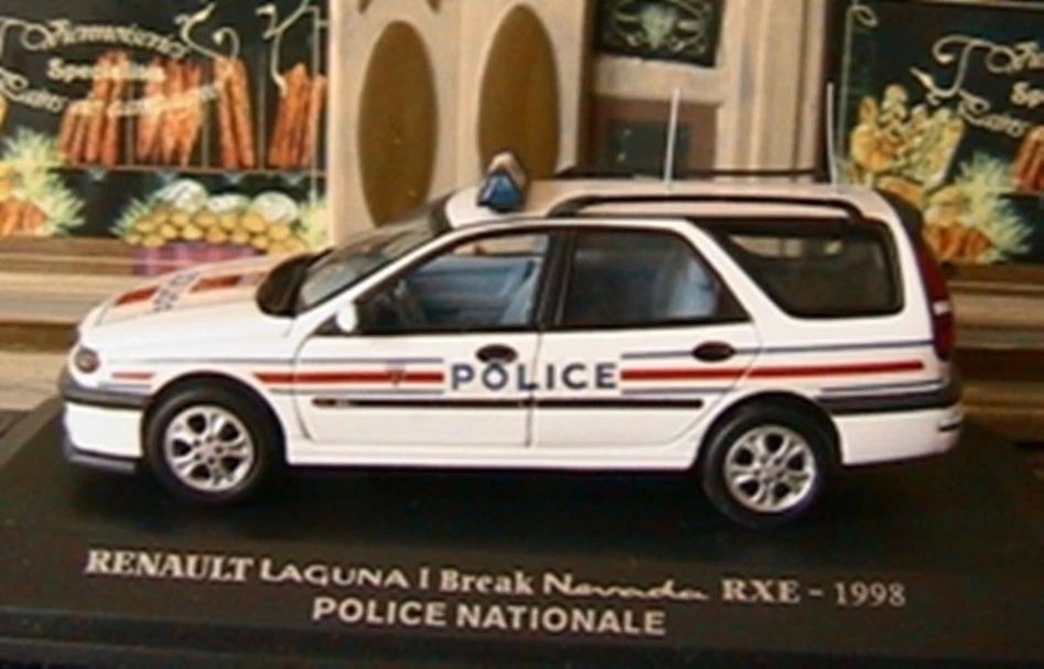 Renault Laguna I Break Nevada RXE 1998 Police Norev M6 Collections 1/43 White - Image 1 of 1