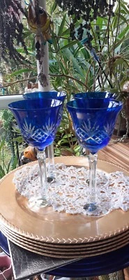 4 EDLE KRISTALL WEINGLÄSER   GESCHLIFFEN - NEU - Bild 1 von 4