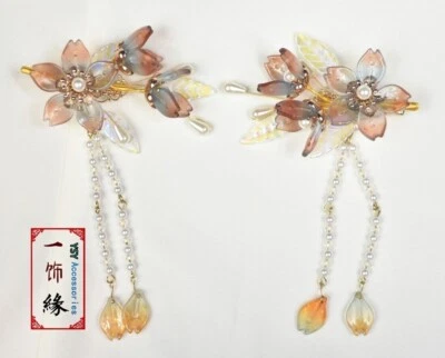 A Pair Of Autumn Sakura Flower Golden Hair Clip With Dangle Children Hair Clip - Image 1 of 4