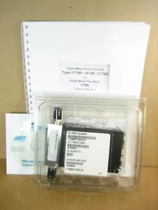 MKS MASS-FLOW CONTROLLER MODEL# 1179B00713CR14V, 1000 SCCM / H2 - Picture 1 of 5