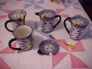 4 Temptations Blue Old World 14 oz. Tazas, tapa de posavasos y cuchara - Imagen 1 de 4