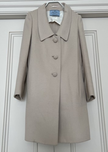 Cappotto di lana d'avorio Prada taglia 36