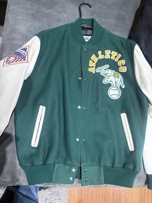 Jaqueta de atletismo vintage Chalk Line Oakland tamanho XL MLB Letterman Varsity Coat - Imagem 1 de 4